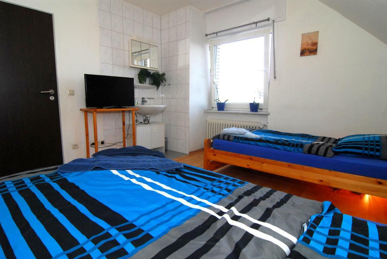 Ferienwohnung Krings&Monteurwohnungen Eschweiler Exterior foto