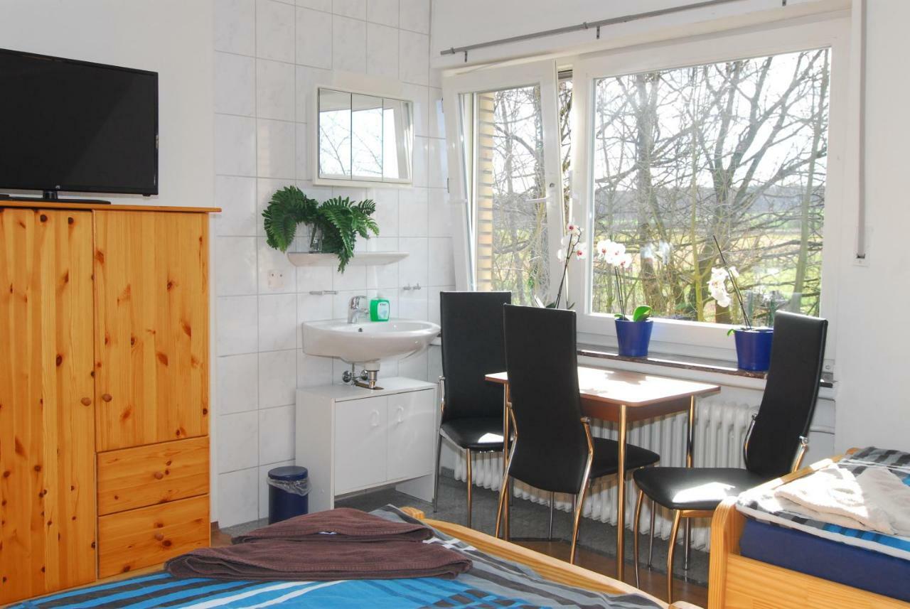 Ferienwohnung Krings&Monteurwohnungen Eschweiler Exterior foto